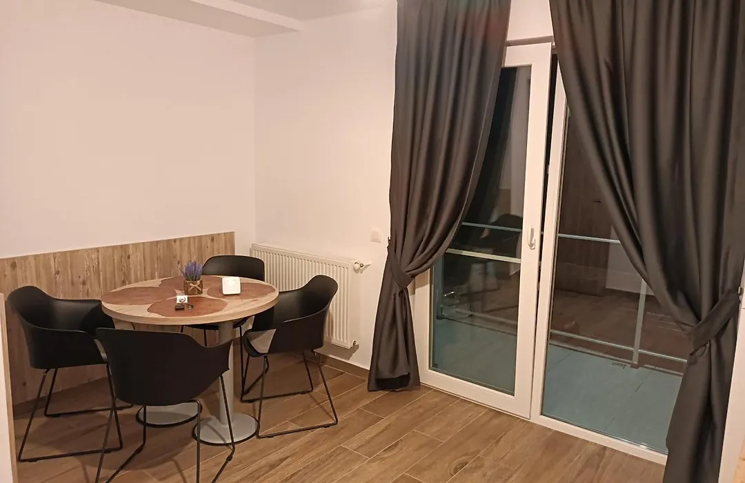Casa Matei INN Coresi Brasov-1
